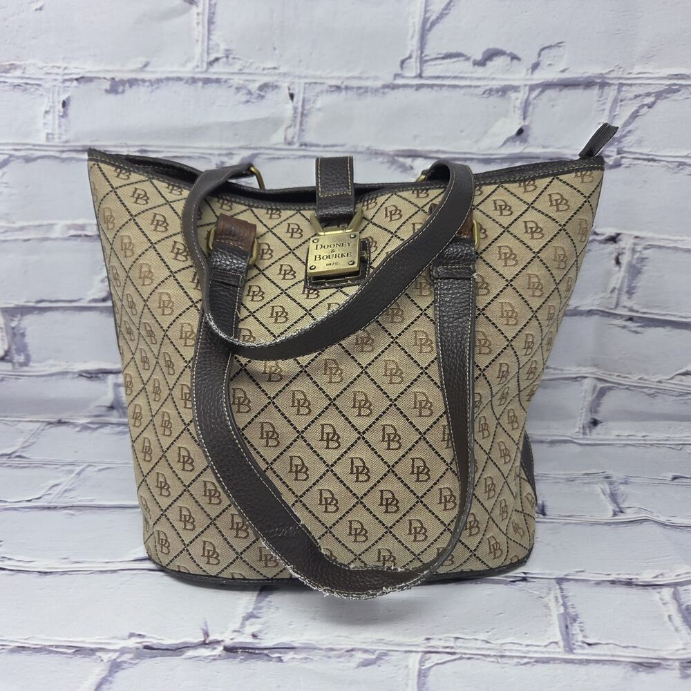 Vintage Dooney and Bourke Signature Satchel Shoulder Bag Brown - flawed